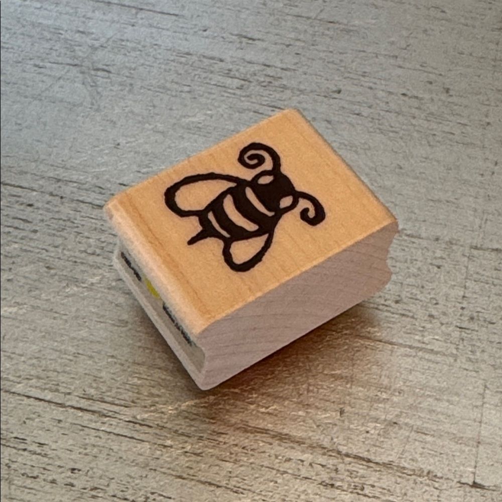 Bee Rubber Stamp by Rubber Stampede